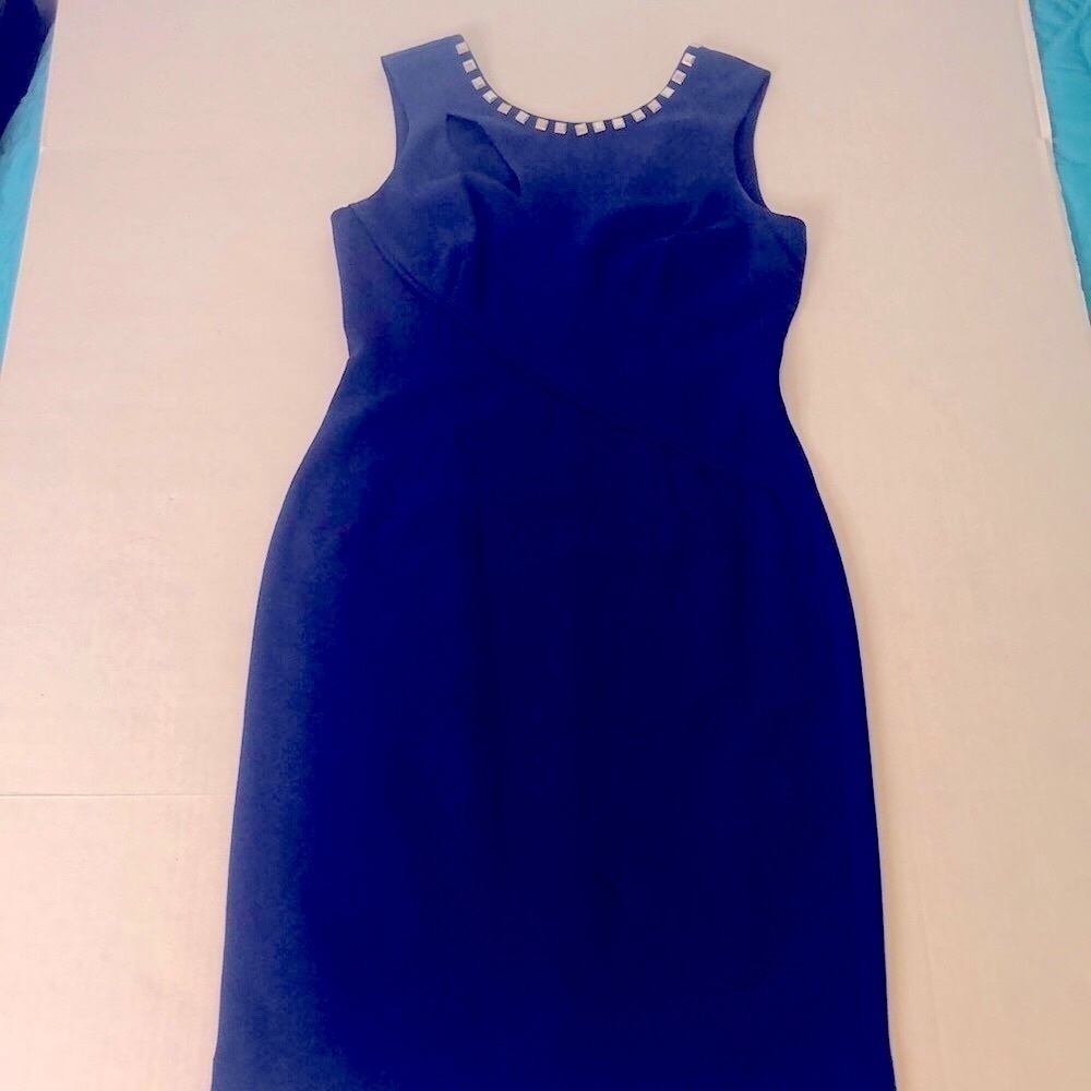 Adrianna Papell Navy Blue Studded Neckline Sleeveless Cocktail Dress Size 4 - Picture 11 of 15